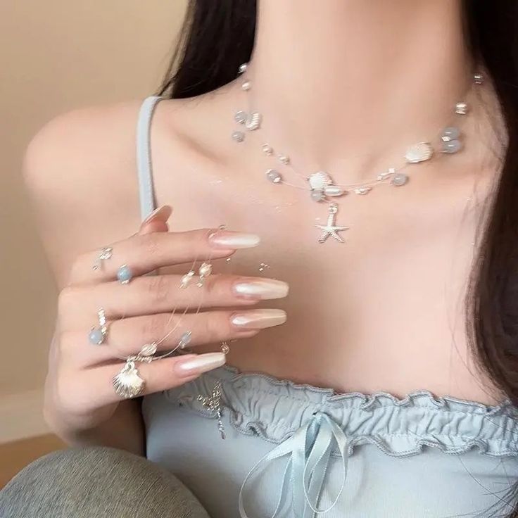Thời Trang Đi Biển Cho U40 Cách Phối Đồ Vừa Tôn Dáng Vừa Che Khuyết Điểm 16 Phụ Kiện - Điểm Nhấn Không Thể Bỏ Qua - Trang Sức