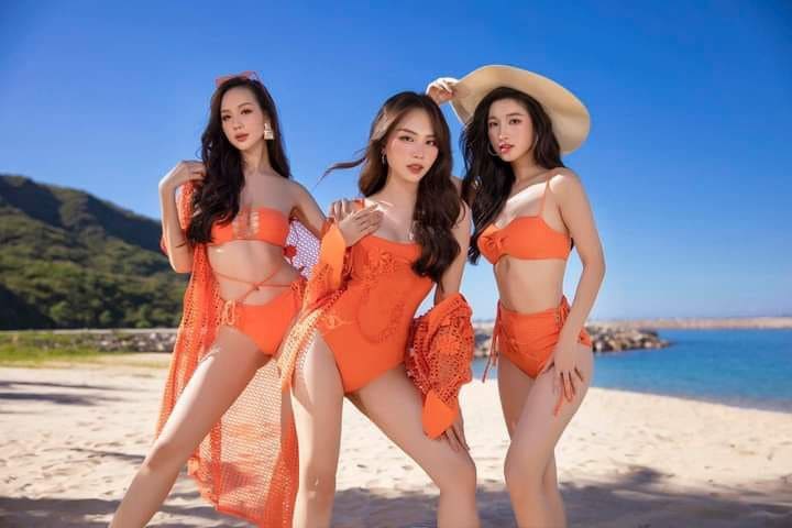 Khám Phá Phong Cách Thời Trang Đi Biển Của Sao Việt 2025 7 Bikini – Vũ khí khoe dáng không thể thiếu