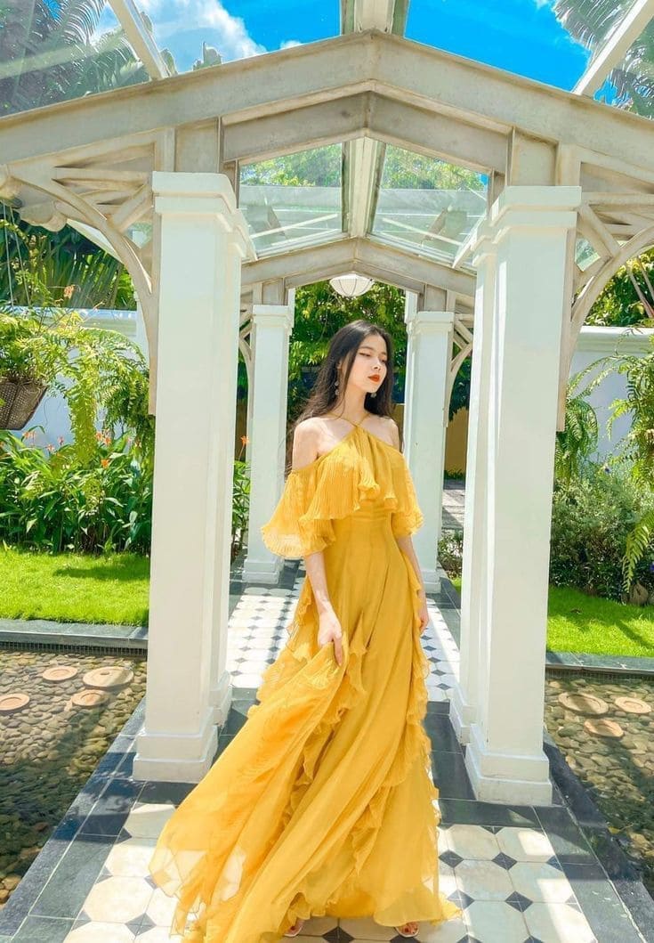 Top Mẫu Váy Đi Biển Màu Vàng Hot Nhất 2025, Tỏa Sáng Như Nắng Hè 16 Mẹo bảo quản váy đi biển màu vàng để luôn như mới