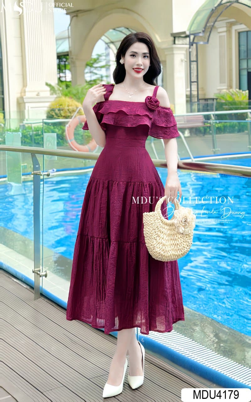 Khám Phá Sức Hút Của Váy Maxi Đi Biển Hai Dây Trong Mùa Hè 15 Cách phối đồ với váy maxi đi biển hai dây