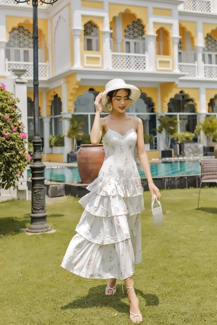 Sắm Váy Maxi Hoa Nhí Đi Biển Để Chụp Ảnh Sống Ảo Cực Chất 18 Lưu ý khi chọn váy maxi hoa nhí đi biển