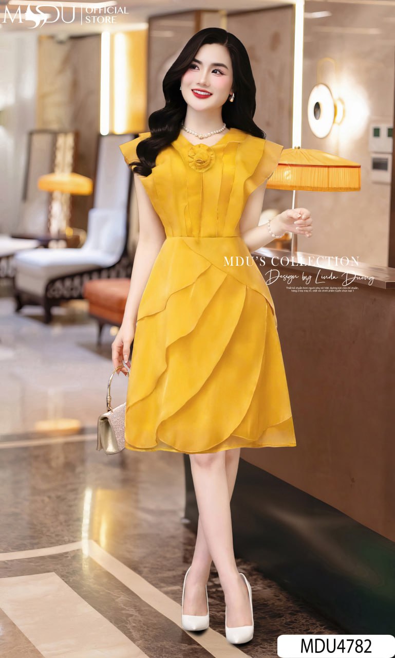 Váy Thiết Kế MDU4782 Tơ Óng Vàng Rực Hoa Nổi Uyển Chuyển 23 Váy Thiết Kế MDU4782 – Tơ Óng Cao Cấp Mềm Mại, Tôn Dáng Uyển Chuyển