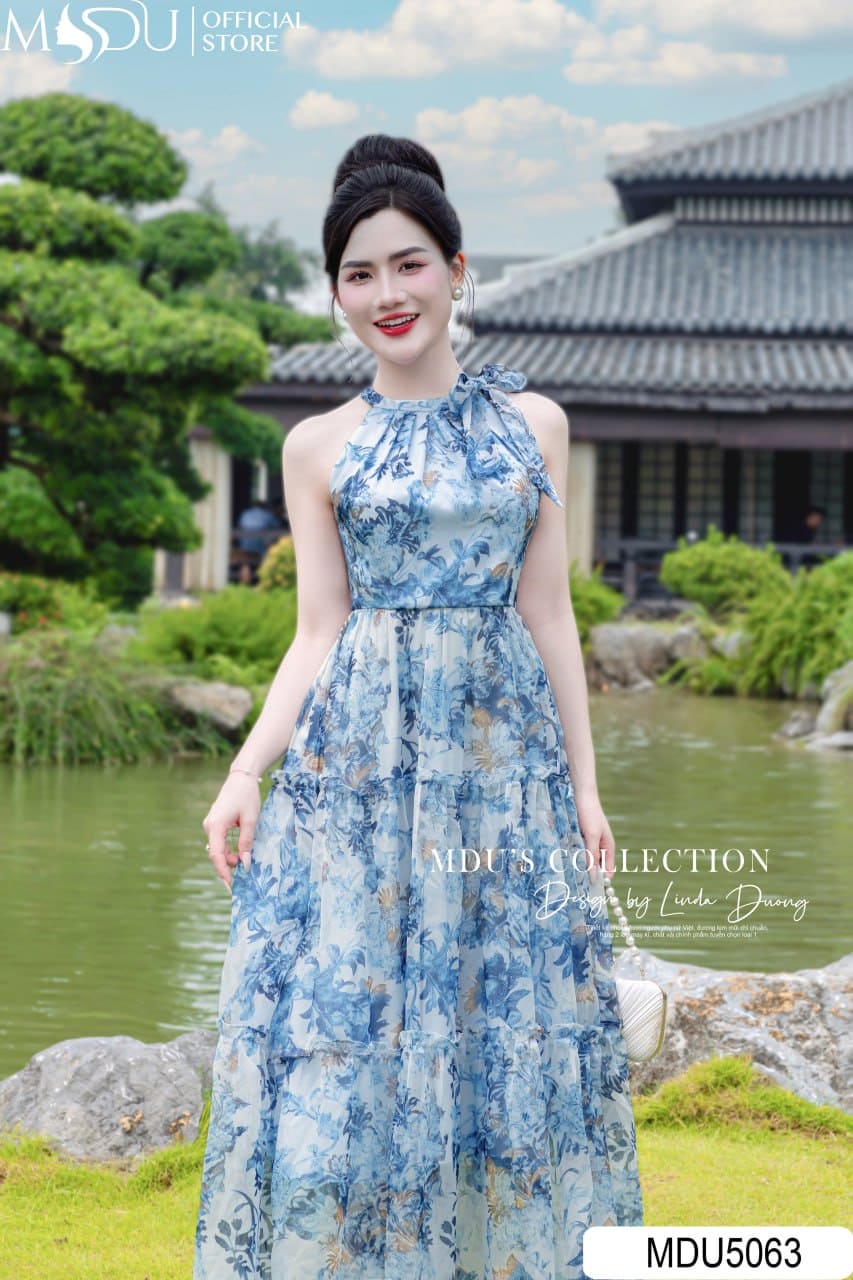 Xu Hướng Chân Váy Hoa Đi Biển Đẹp, Hot Nhất Mùa Hè 2025 4 Chân váy hoa maxi đi biển