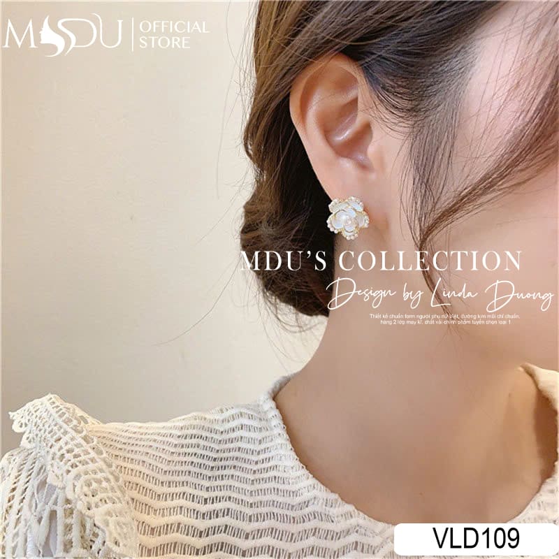 VLD109 – Hoa Tai Cúc Hoa Ngọc Trai Viền Đá Sang Trọng 20 VLD109 – Phụ Kiện Hoa Cúc Cho Người Yêu Sự Nhẹ Nhàng
