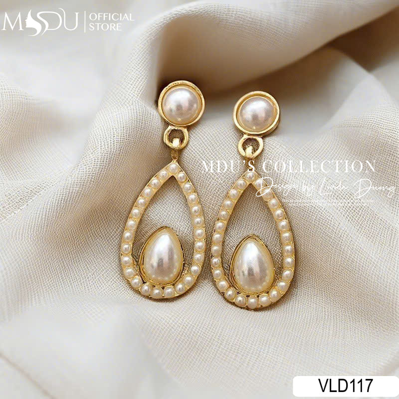 VLD117 – Hoa Tai Ngọc Trai Giọt Nước Sang Trọng 19 VLD117 – Phụ Kiện Tỏa Sáng Cho Phái Đẹp Quyến Rũ