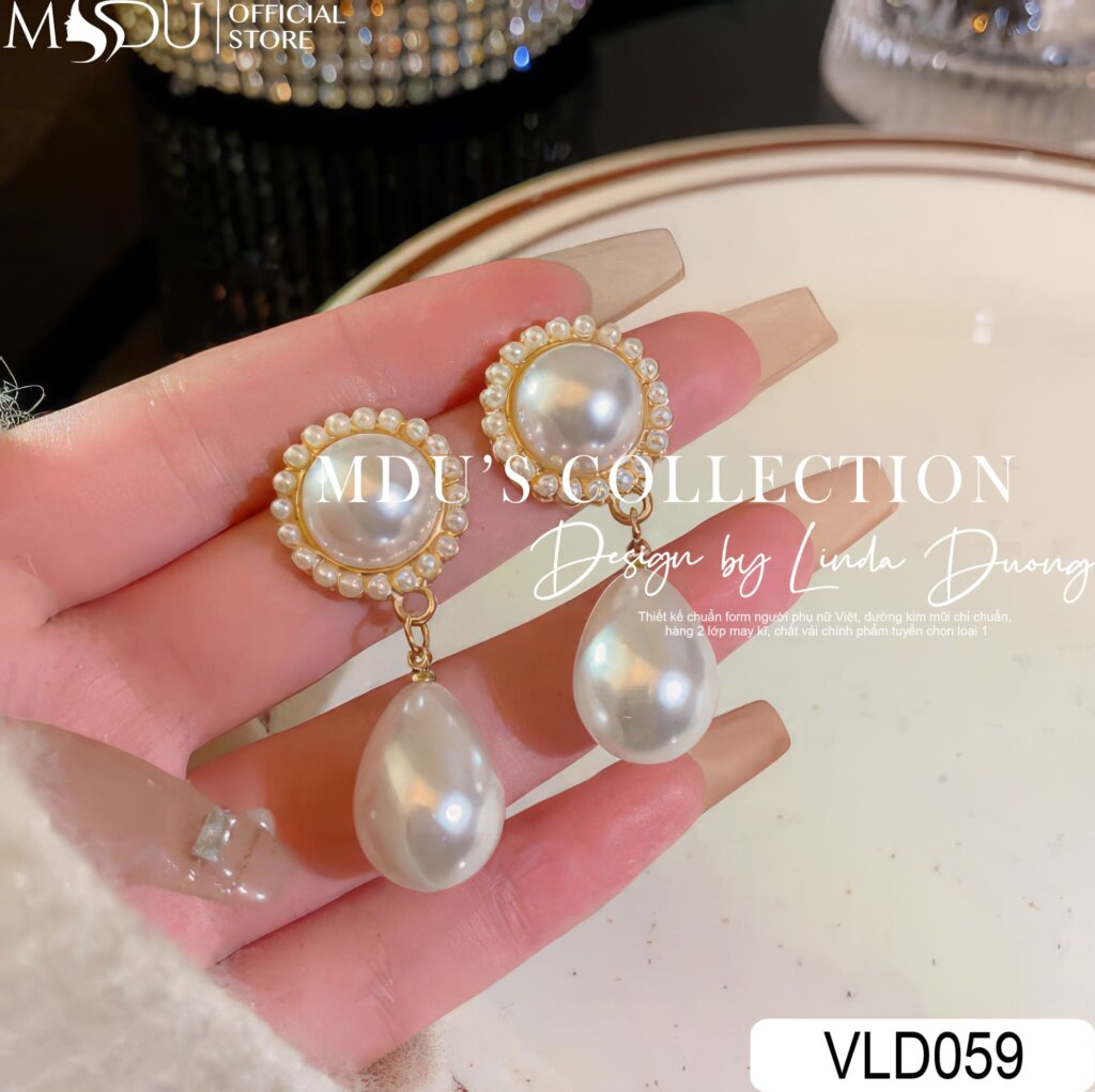 VLD059 – Hoa Tai Ngọc Trai Dáng Lệ Kiêu Sa, Thanh Lịch 20 Vẻ Đẹp Không Lỗi Mốt – VLD059 Dành Riêng Cho Nàng Thanh Lịch