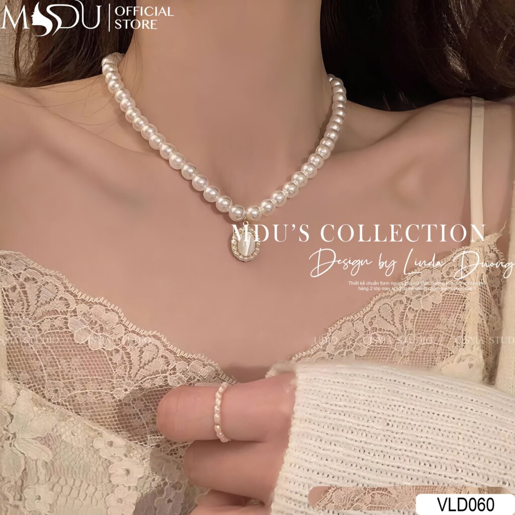 VLD060 – Vòng Cổ Ngọc Trai Đính Mặt Giọt Nước Thanh Lịch 19 VLD060 – Vẻ Đẹp Tinh Khôi Đậm Chất Quý Cô Thanh Nhã