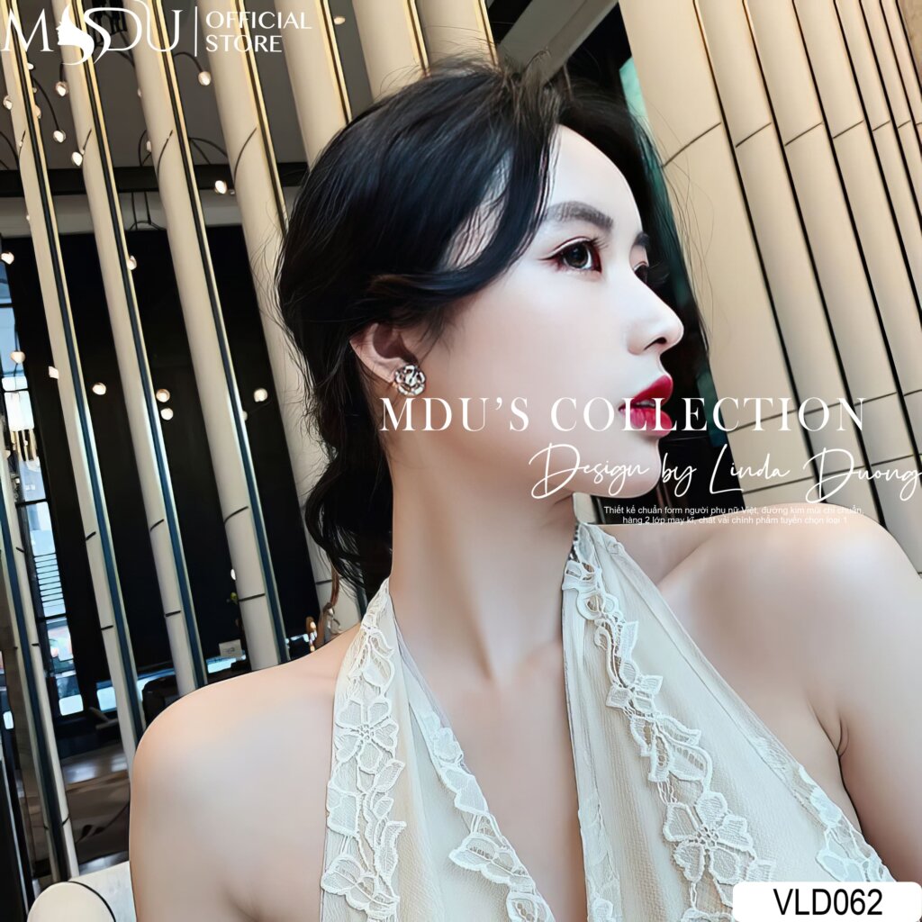 VLD062 – Hoa Tai Ngọc Trai Hình Hoa Nở Đính Đá Lấp Lánh 20 VLD062 – Hoa Tai Hoa Ngọc Cho Quý Cô Ưa Nét Đẹp Nữ Tính Và Tinh Tế