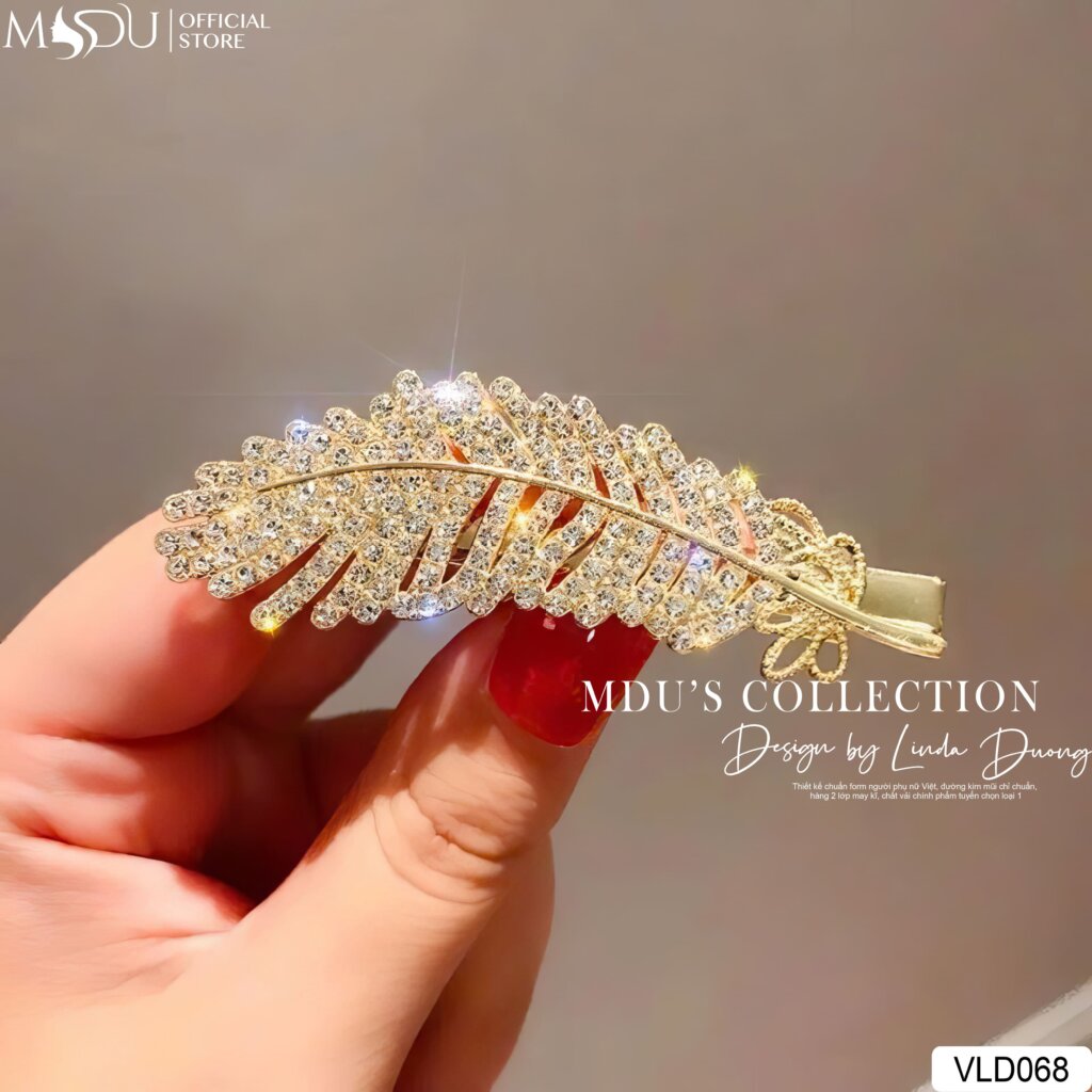 VLD068 – Kẹp Tóc Đính Đá Hình Chiếc Lá Ánh Kim Tinh Xảo 18 Lấp Lánh Một Cách Tinh Tế – Kẹp Tóc VLD068 Tôn Vẻ Đẹp Mái Tóc NàngLấp Lánh Một Cách Tinh Tế – Kẹp Tóc VLD068 Tôn Vẻ Đẹp Mái Tóc Nàng