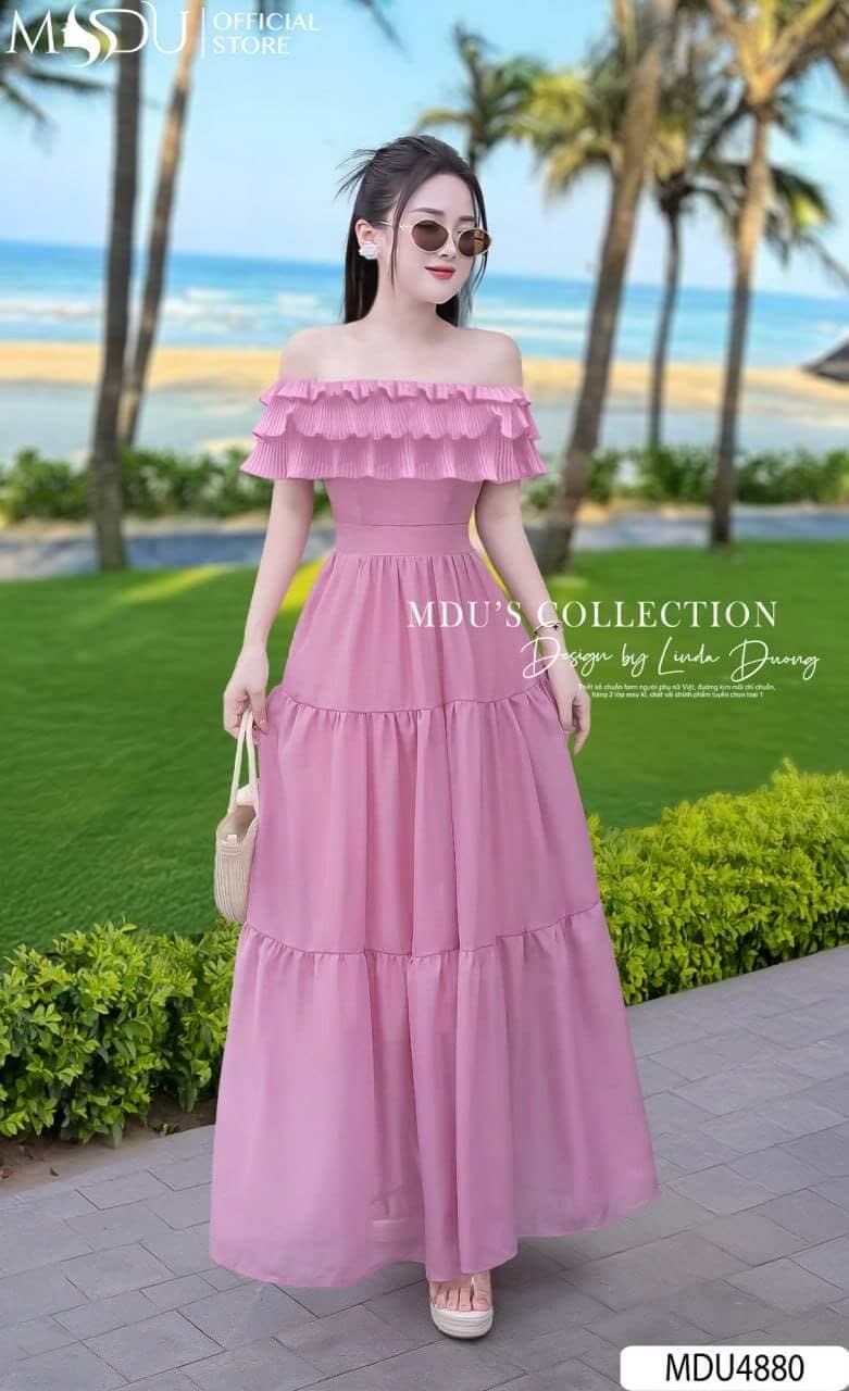 Gợi Ý Mix & Match Thời Trang Đi Biển Mùa Hè Dành Riêng Cho Phái Đẹp 12 Màu Sắc Và Họa Tiết Chủ Đạo