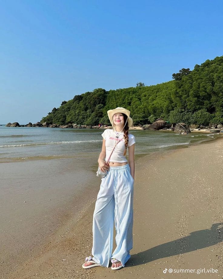Gợi Ý Mix & Match Thời Trang Đi Biển Mùa Hè Dành Riêng Cho Phái Đẹp 10 Phụ Kiện – Linh Hồn Của Outfit Đi Biển