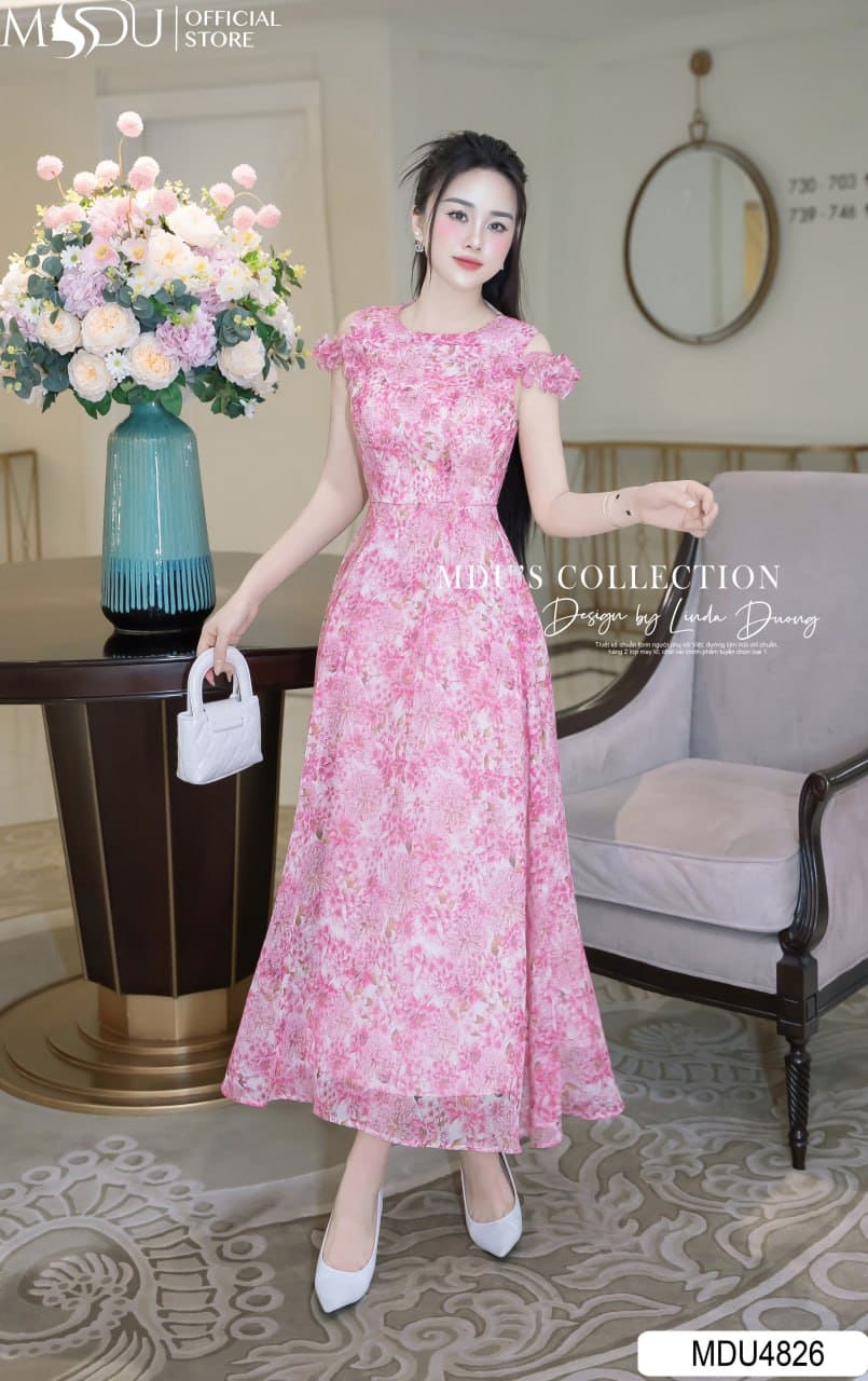 Váy Thiết Kế MDU4826 Tay Nhún Bèo Hở Vai Chiết Eo Tôn Dáng 23 Váy Thiết Kế MDU4826 – Tơ Xước Hoa Chìm Dáng Xòe Nữ Tính