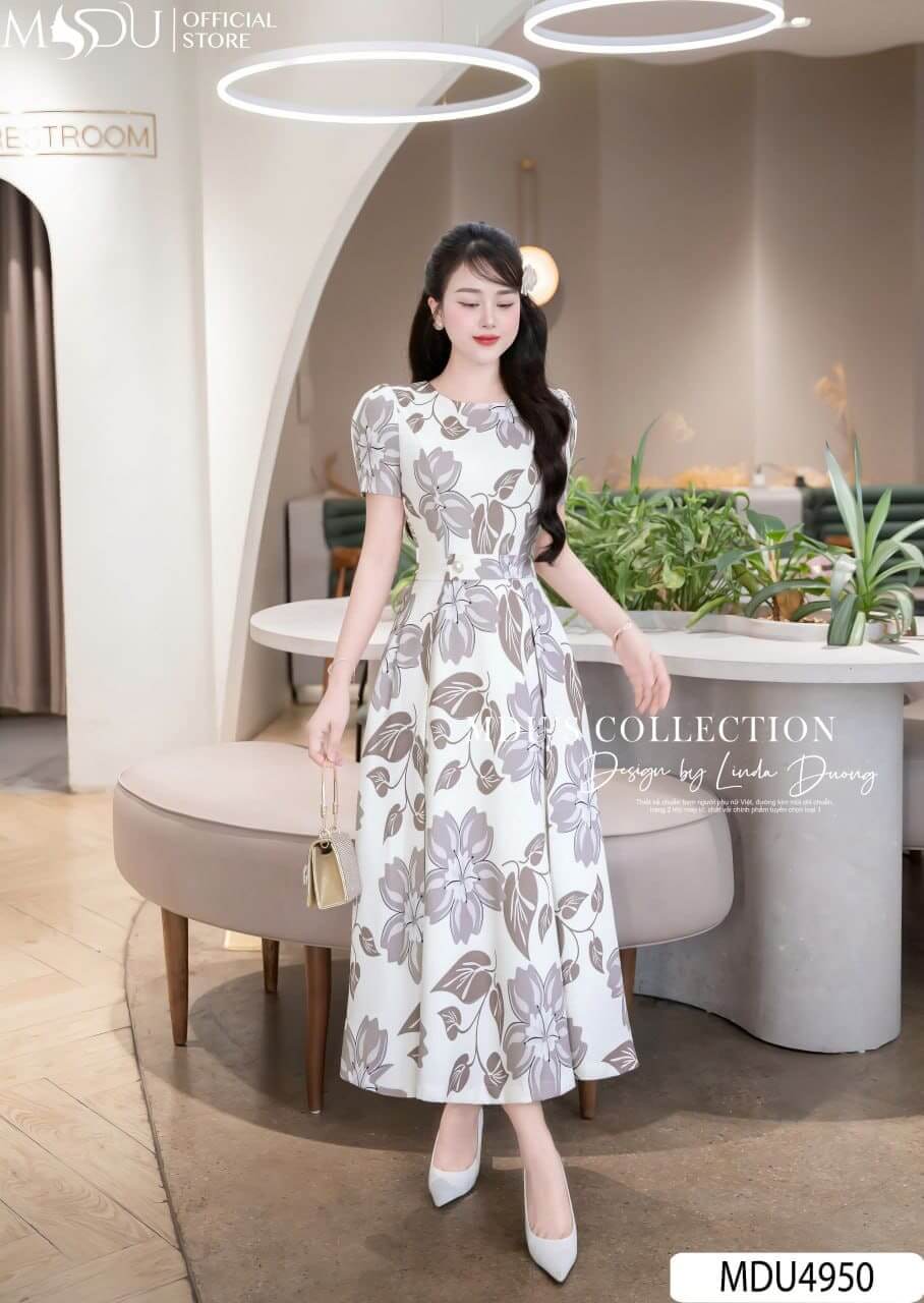 Váy Thiết Kế MDU4950 Chéo Hàn Hoa Trung Tính Tay Bồng Đai Eo Cúc Ngọc 23 Váy Thiết Kế MDU4950 – Chéo Hàn Hoa Trung Tính, Tay Bồng Cúc Ngọc, Xếp Ly Mềm Thanh Lịch