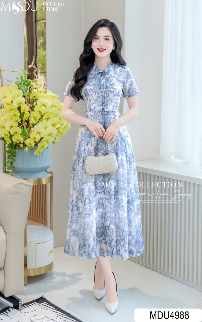Váy Thiết Kế MDU4988 Tơ Óng In Hoa Nhẹ Dáng Xòe Cổ Dây Bèo Cách Điệu 22 Váy Thiết Kế MDU4988 Tơ Óng In Hoa Nhẹ Dáng Xòe Cổ Dây Bèo Cách Điệu