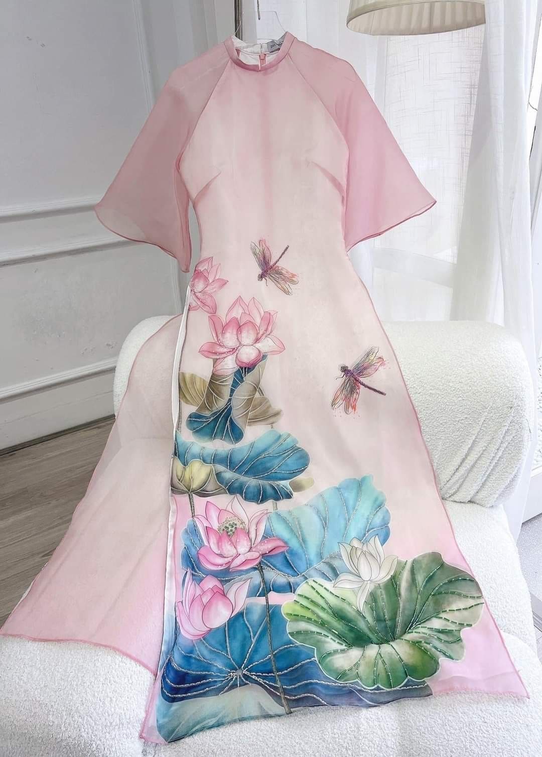 Chất Liệu Phổ Biến Cho Áo Dài Dự Tiệc Cô Dâu