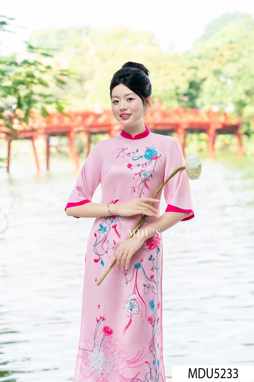 Top 9 Áo Dài Dự Tiệc Cho Mẹ Cô Dâu: Lựa Chọn Tôn Vinh Vẻ Đẹp Đằm Thắm 5 Chọn Chất Liệu Cho Áo Dài Dự Tiệc Cho Mẹ Cô Dâu