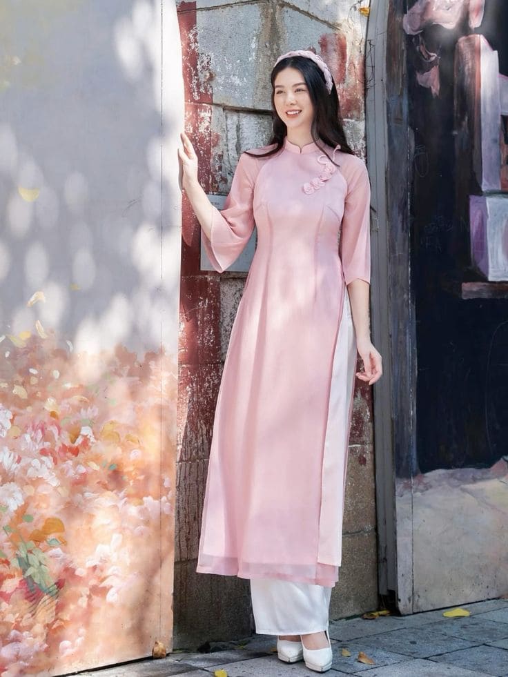 Mẹo Chọn Áo Dài Dự Tiệc Cho Người Lùn – Nhỏ Nhắn Vẫn Rạng Ngời 18 Chú Ý Tỷ Lệ Của Áo Dài Dự Tiệc Cho Người Lùn