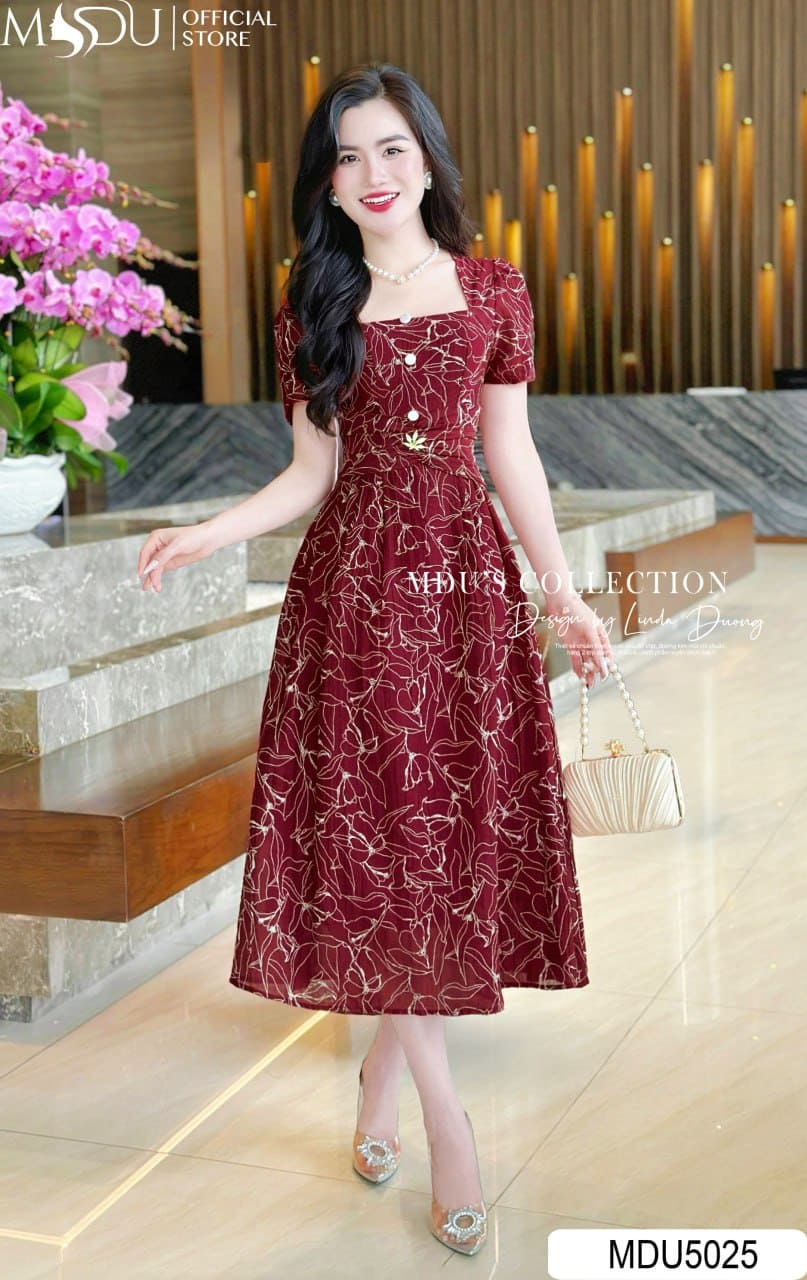 Top Mẫu Váy Dạ Hội Cho Người Gầy Đẹp Lung Linh, Tôn Dáng Nhất 2025 8 Váy Dạ Hội Cho Người Gầy Đính Đá Lung Linh