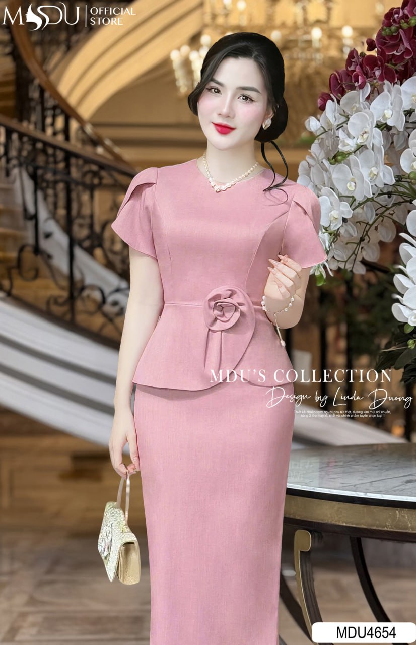 Top Mẫu Váy Dạ Hội Cho Người Gầy Đẹp Lung Linh, Tôn Dáng Nhất 2025 6 Váy Dạ Hội Cho Người Gầy Peplum Tạo Đường Cong