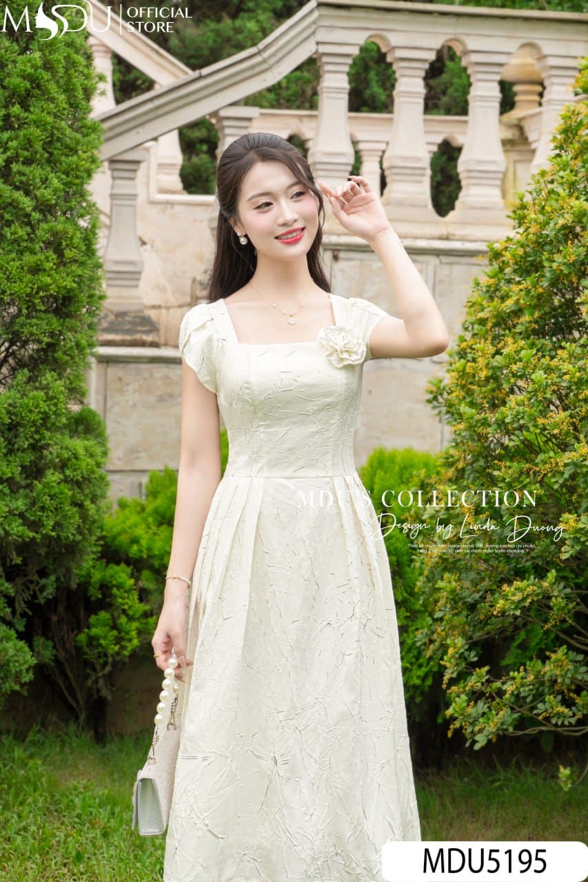 Top Mẫu Váy Dạ Hội Cho Người Gầy Đẹp Lung Linh, Tôn Dáng Nhất 2025 9 Chọn Phụ Kiện Hợp Với Váy Dạ Hội Cho Người Gầy