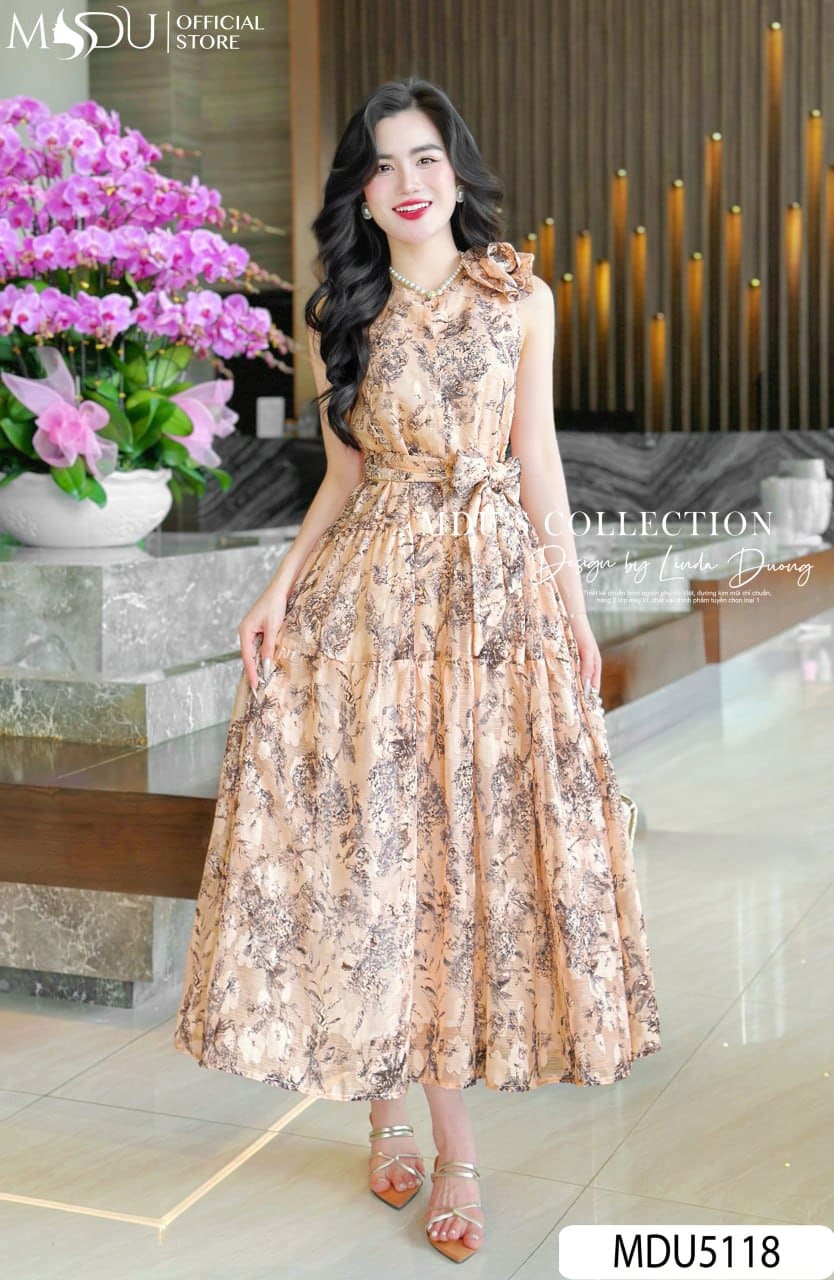 Váy Dạ Hội Dáng Dài – Nàng Thơ Kiêu Sa Giữa Ánh Đèn Lộng Lẫy 10 Chất Liệu Váy Dạ Hội Dáng Dài Phù Hợp - Voan