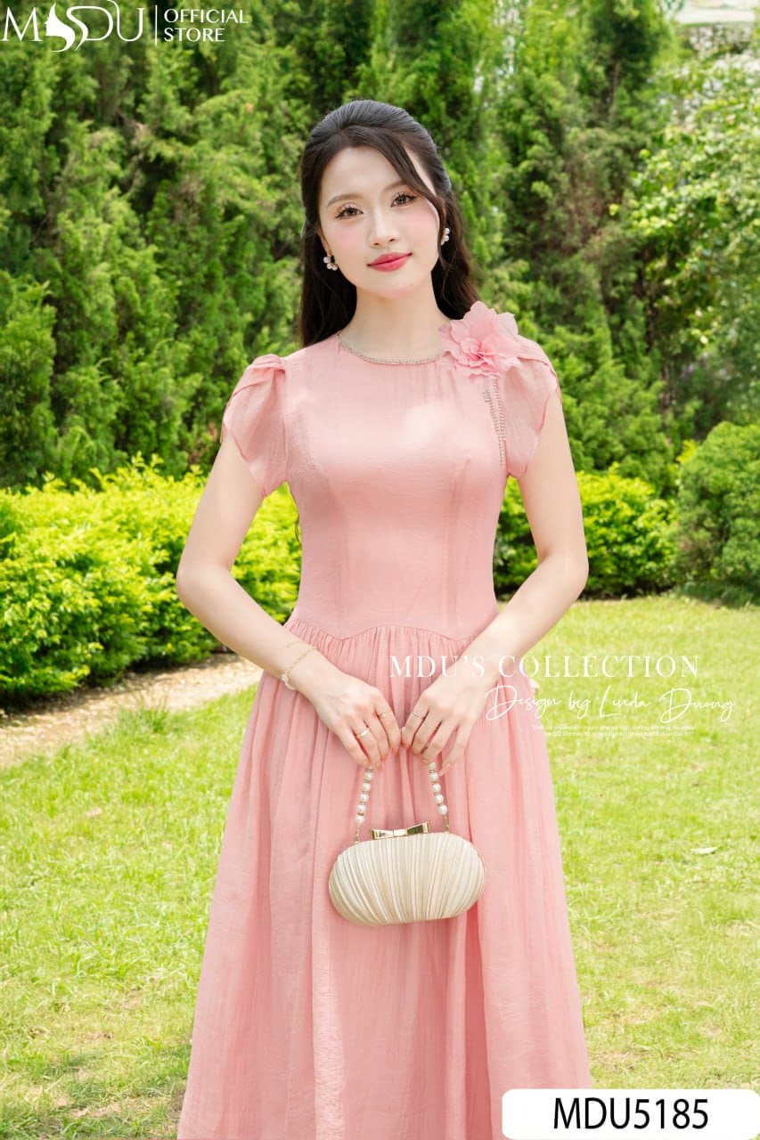 Top 10+ Mẫu Váy Dạ Hội Đi Chụp Ảnh Giúp Bạn Lên Hình Đẹp Ngỡ Ngàng 16 Váy Dạ Hội Đi Chụp Ảnh Với Thiết Kế Tối Giản