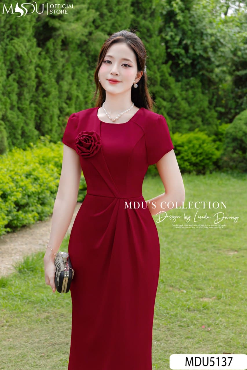 Váy Dạ Hội Đi Đám Cưới - Bí Quyết Chọn Váy Đẹp, Sang Trọng 4 Váy Dạ Hội Đi Đám Cưới Cho Người Dáng Đồng Hồ Cát