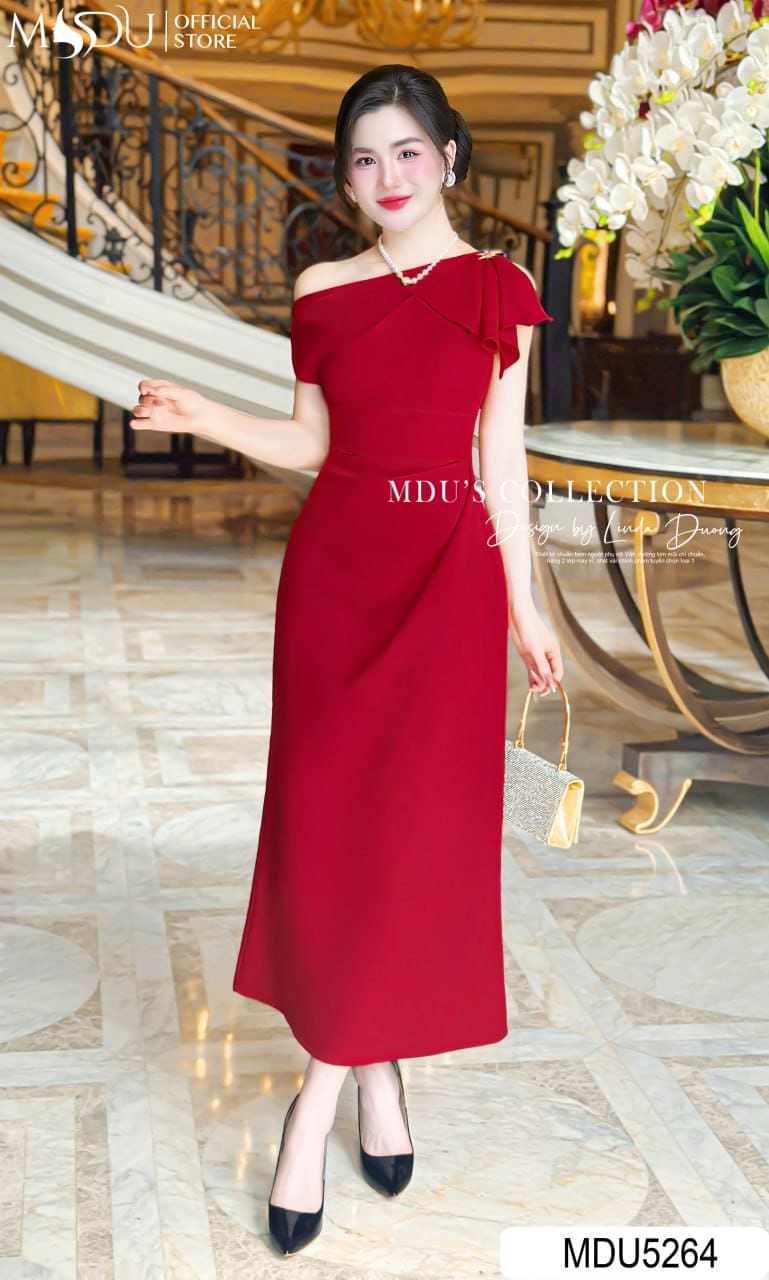 Váy Thiết Kế MDU5264 Chéo Tuyết Cao Cấp Dáng Dài Suông Nhẹ Lệch Vai Nơ Xoắn Đỏ Đô Sang Trọng Và Hiện Đại 25 Váy Thiết Kế MDU5264