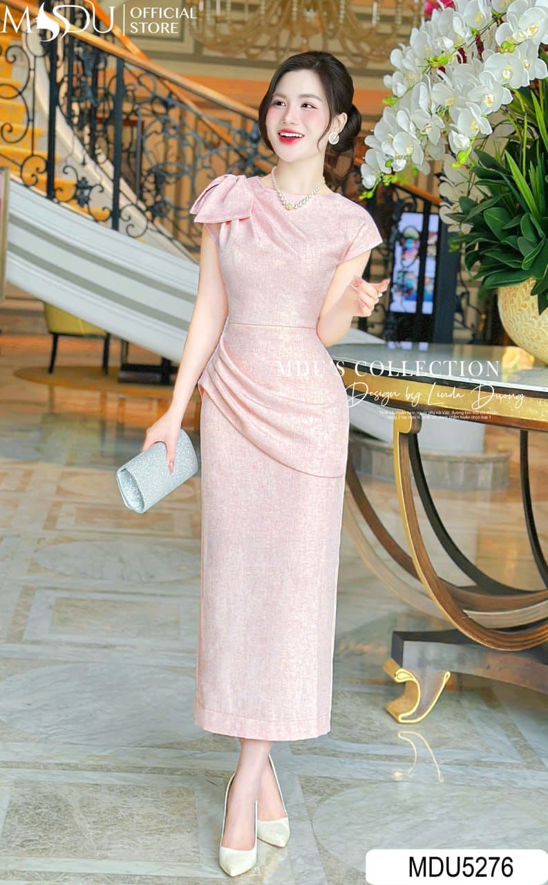 Váy Thiết Kế MDU5276 Xước Nhật Cao Cấp Hồng Pastel Dài Ôm Nhẹ Xếp Ly Eo Nơ Vai Thanh Lịch Và Duyên Dáng 24 Váy Thiết Kế MDU5276
