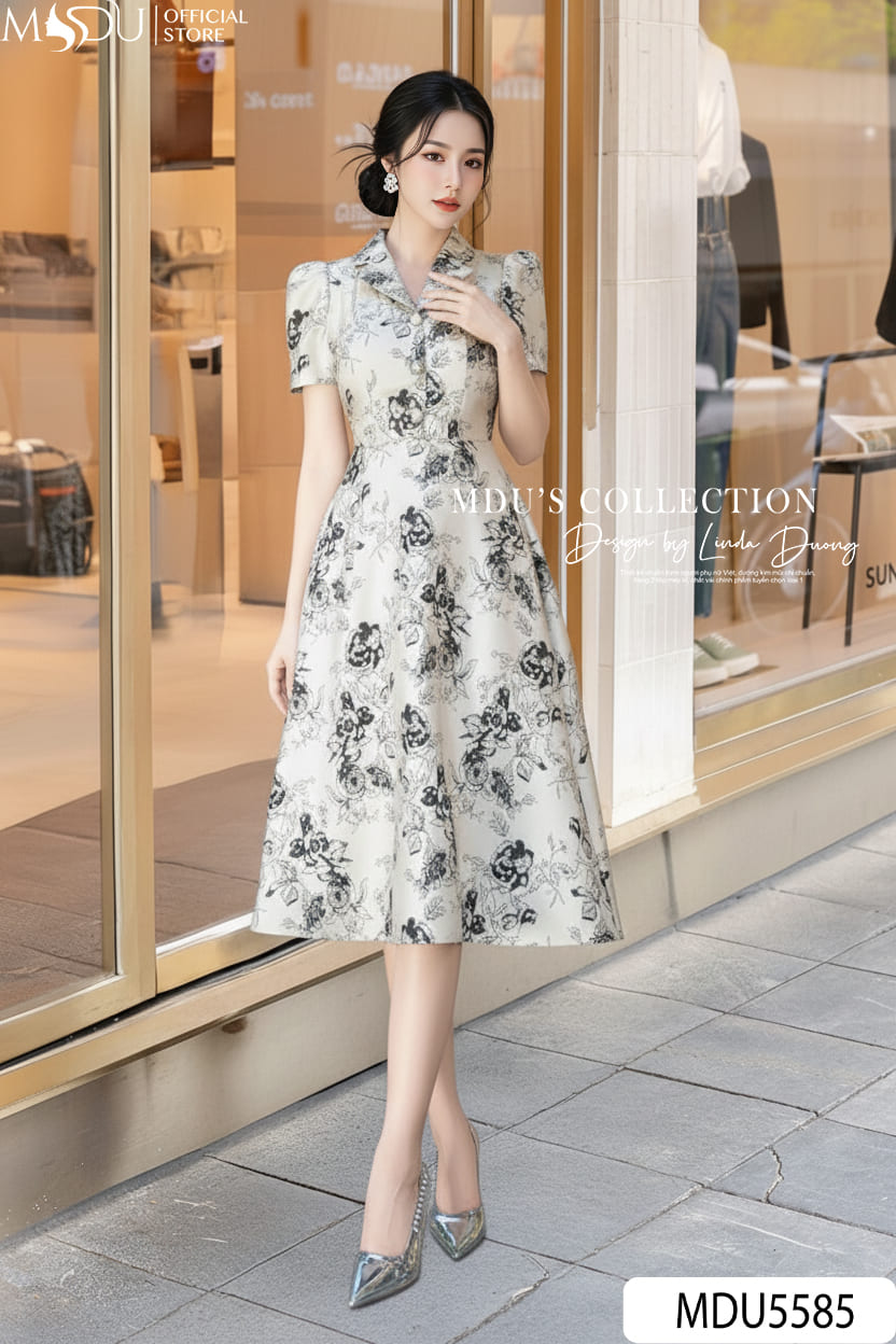 Váy Thiết Kế MDU5585 Lụa Twist Satin Trắng Họa Tiết Đen Dáng Xòe Cổ Vest Cách Điệu Sang Trọng