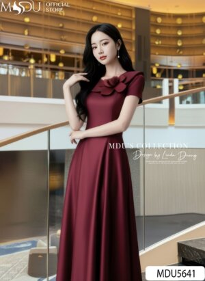 Alternative view of Váy Thiết Kế MDU5641 Lụa Vân Ép Mùng Đỏ Rượu Vang Dáng Xòe Cổ Sen Hoa Đính Thanh Lịch