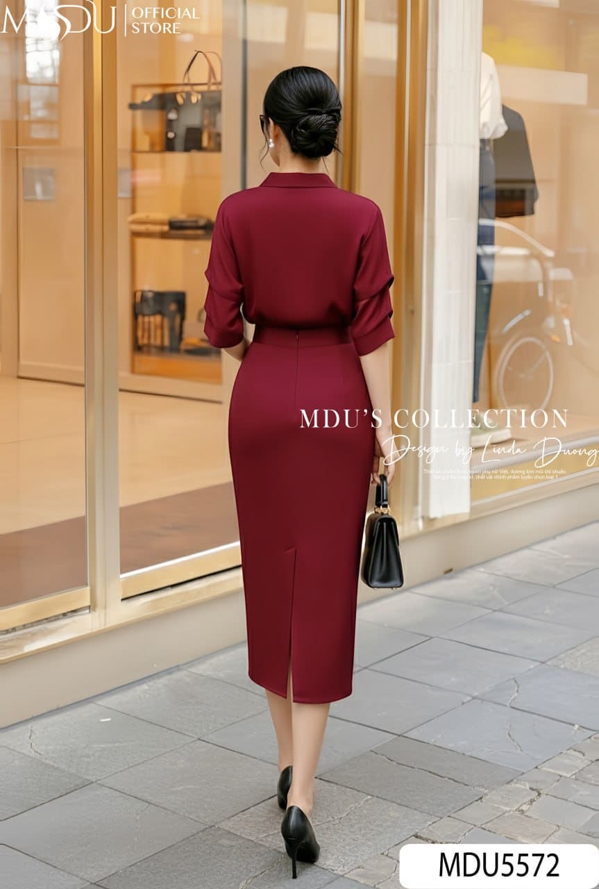 Set Váy MDU5572 Đỏ Đô Sang Trọng, Chuẩn Khí Chất Quý Cô Hiện Đại 5 Set Váy MDU5572 Đỏ Đô Sang Trọng, Chuẩn Khí Chất Quý Cô Hiện Đại - Ảnh 3