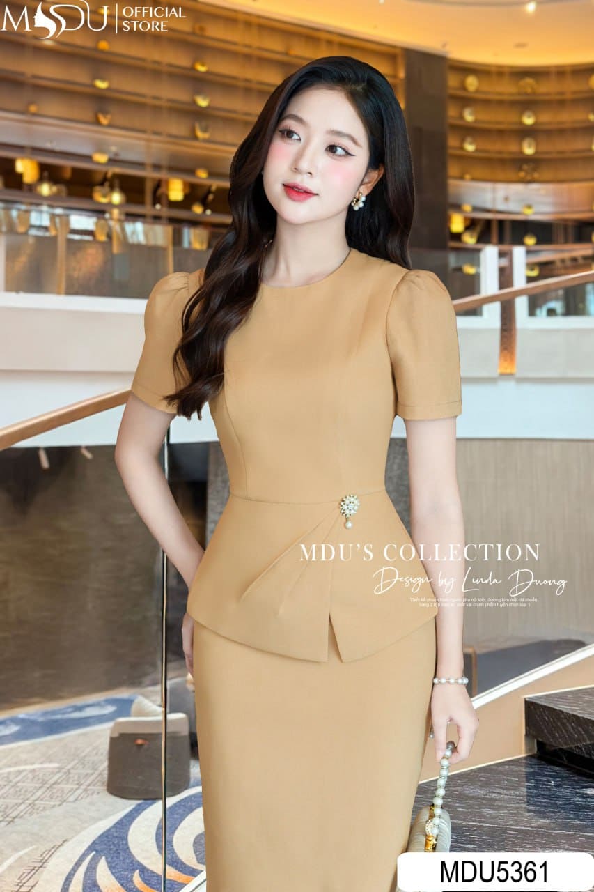 Váy Thiết Kế MDU5361 Xước Thái Cao Cấp Gam Vàng Nâu, Thanh Lịch Hiện Đại, Chuẩn Khí Chất Quý Cô 4 Váy Thiết Kế MDU5361 Xước Thái Cao Cấp Gam Vàng Nâu, Thanh Lịch Hiện Đại, Chuẩn Khí Chất Quý Cô - Ảnh 2