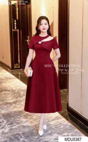 Alternative view of Váy Thiết Kế MDU5387 Mango Ý Cao Cấp Màu Đỏ Hiện Đại, Quyến Rũ Và Đầy Khí Chất