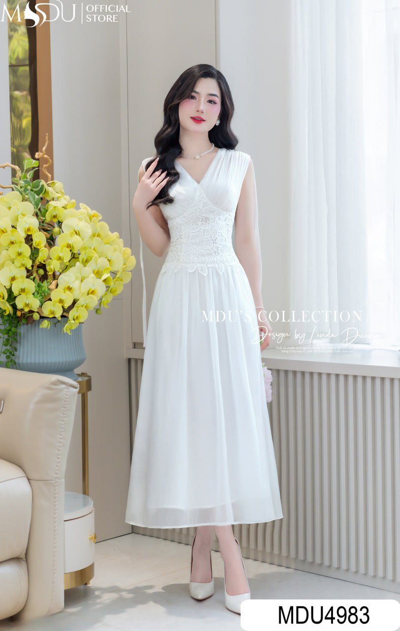 Váy Thiết Kế MDU4983 Tơ Nhũ Trắng Nhẹ Dài Xòe Cổ V Chéo Phối Ren Thêu Nổi Tinh Khôi Và Sang Trọng