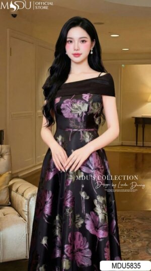 Alternative view of Váy Thiết Kế MDU5835 Lụa Vân Nổi Dáng Xòe Vai Chéo Đính Đá Sang Trọng
