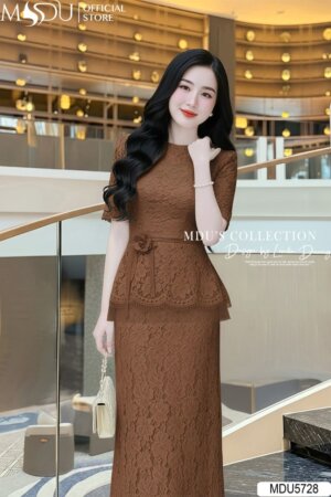 Alternative view of Váy Thiết Kế MDU5728 Ren Nổi Cao Cấp Nâu Ấm Thanh Lịch, Sang Trọng Và Tinh Tế