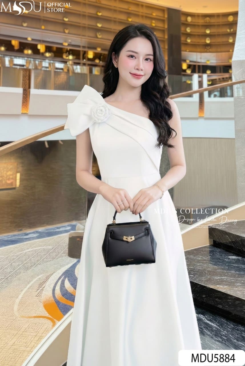 Váy Thiết Kế MDU5884 Lụa Twist Satin Trắng Tinh Khôi, Sang Trọng Và Kiêu Sa 7 Váy Thiết Kế MDU5884 Lụa Twist Satin Trắng Tinh Khôi, Sang Trọng Và Kiêu Sa - Ảnh 5