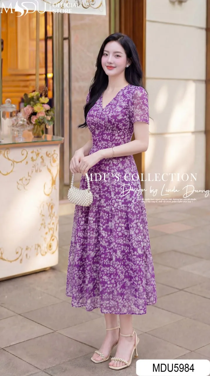 Váy Thiết Kế MDU5984 Sắc Tím Lãng Mạn Dịu Dàng Và Thanh Lịch Đầy Cuốn Hút 4 Váy Thiết Kế MDU5984 Sắc Tím Lãng Mạn Dịu Dàng Và Thanh Lịch Đầy Cuốn Hút - Ảnh 3