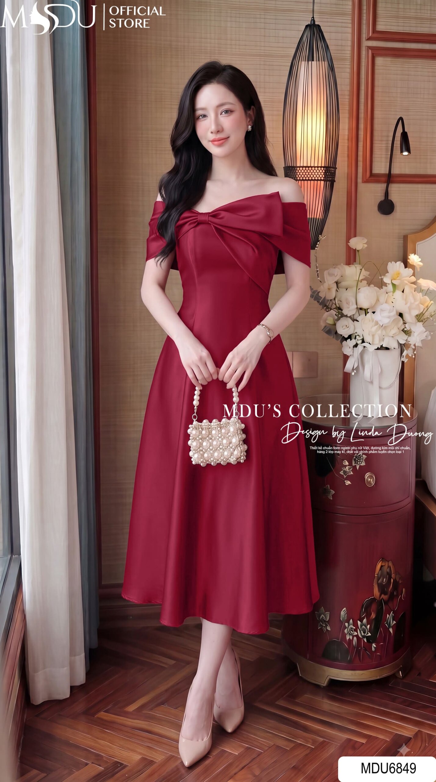 VÁY THIẾT KẾ MDU6849 – LỤA TWIST SATIN ĐỎ RƯỢU VANG TRỄ VAI ĐÍNH NƠ QUYẾN RŨ