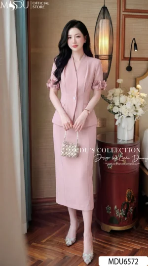 Set Thiết Kế MDU6572 – Twill Nhật Hồng Phấn, Áo Vest Phối Chân Váy Bút Chì Thanh Lịch