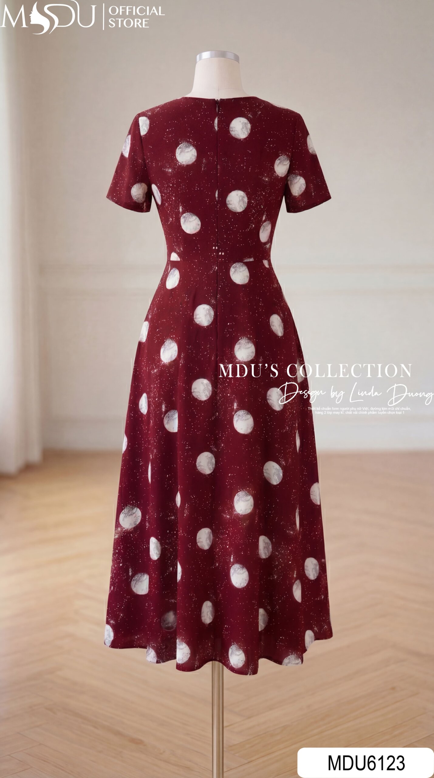 Váy Thiết Kế MDU6123 – Lụa Viscose Đỏ Họa Tiết, Hoa Thủ Công Đính Cổ Nổi Bật 7 Váy Thiết Kế MDU6123 – Lụa Viscose Đỏ Họa Tiết, Hoa Thủ Công Đính Cổ Nổi Bật - Ảnh 6