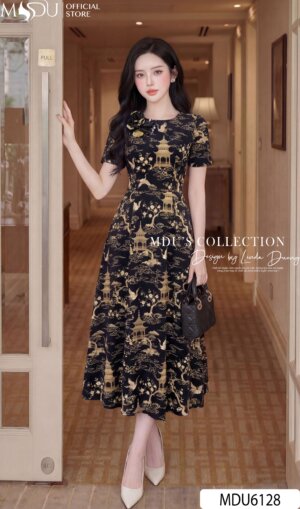 Váy Thiết Kế MDU6128 – Lụa Viscose Đen Họa Tiết, Hoa Thủ Công Đính Cổ Tinh Tế