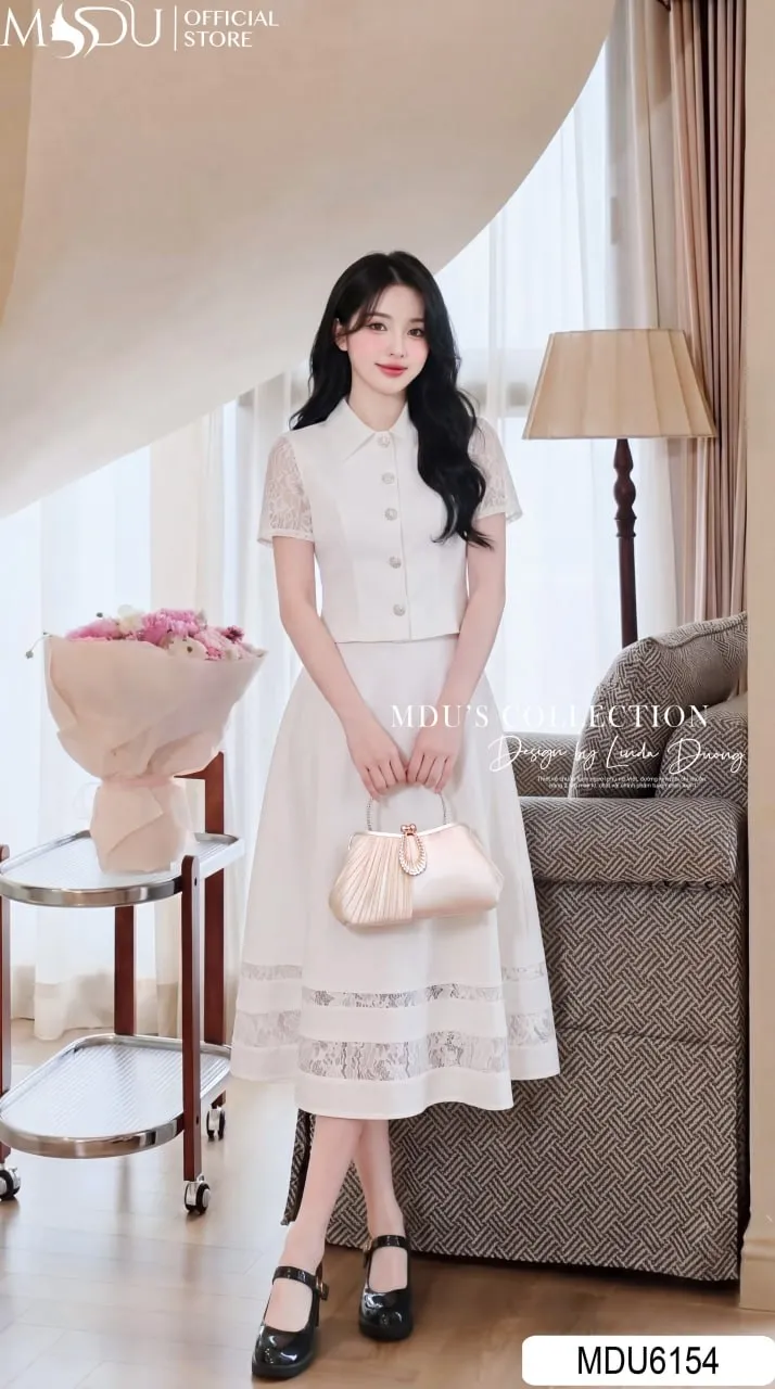 Set Váy Thiết Kế MDU6154 Gold Nhật Trắng Phối Ren Họa Tiết Nổi Cúc Cài Thanh Lịch Quý Phái