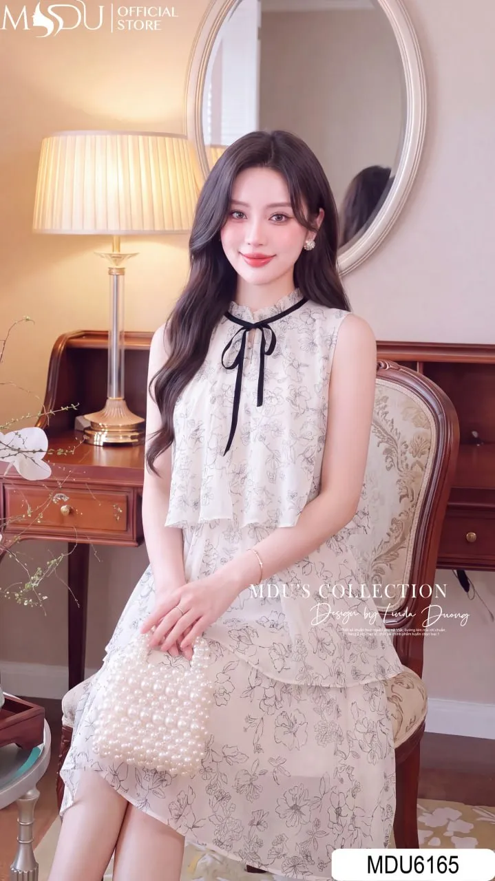 Váy Thiết Kế MDU6165 Tơ Óng Hàn Babydoll 3 Tầng Họa Tiết Hoa Dây Buộc Nơ Cổ Nữ Tính 6 Váy Thiết Kế MDU6165 Tơ Óng Hàn Babydoll 3 Tầng Họa Tiết Hoa Dây Buộc Nơ Cổ Nữ Tính - Ảnh 4