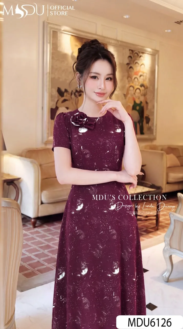 Váy Thiết Kế MDU6126 Lụa Viscose In Hoa Cao Cấp Sắc Đỏ Rạng Rỡ, Nữ Tính Và Cuốn Hút Trong Từng Khoảnh Khắc 5 Váy Thiết Kế MDU6126 Lụa Viscose In Hoa Cao Cấp Sắc Đỏ Rạng Rỡ, Nữ Tính Và Cuốn Hút Trong Từng Khoảnh Khắc - Ảnh 3