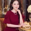 Set Thiết Kế MDU6501 – Lụa Ngọc Trai Đỏ Đô, Phối Hoa 3D Cuốn Thủ Công Sang Trọng 11 3 1 5 11zon Mdu Fashion