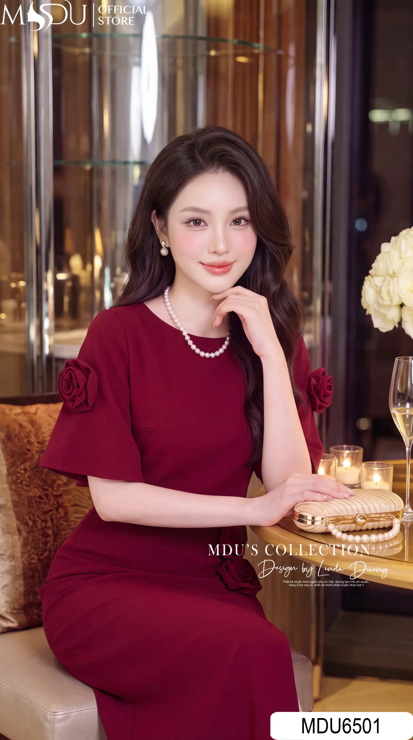 Set Thiết Kế MDU6501 – Lụa Ngọc Trai Đỏ Đô, Phối Hoa 3D Cuốn Thủ Công Sang Trọng 7 Set Thiết Kế MDU6501 – Lụa Ngọc Trai Đỏ Đô, Phối Hoa 3D Cuốn Thủ Công Sang Trọng - Ảnh 5