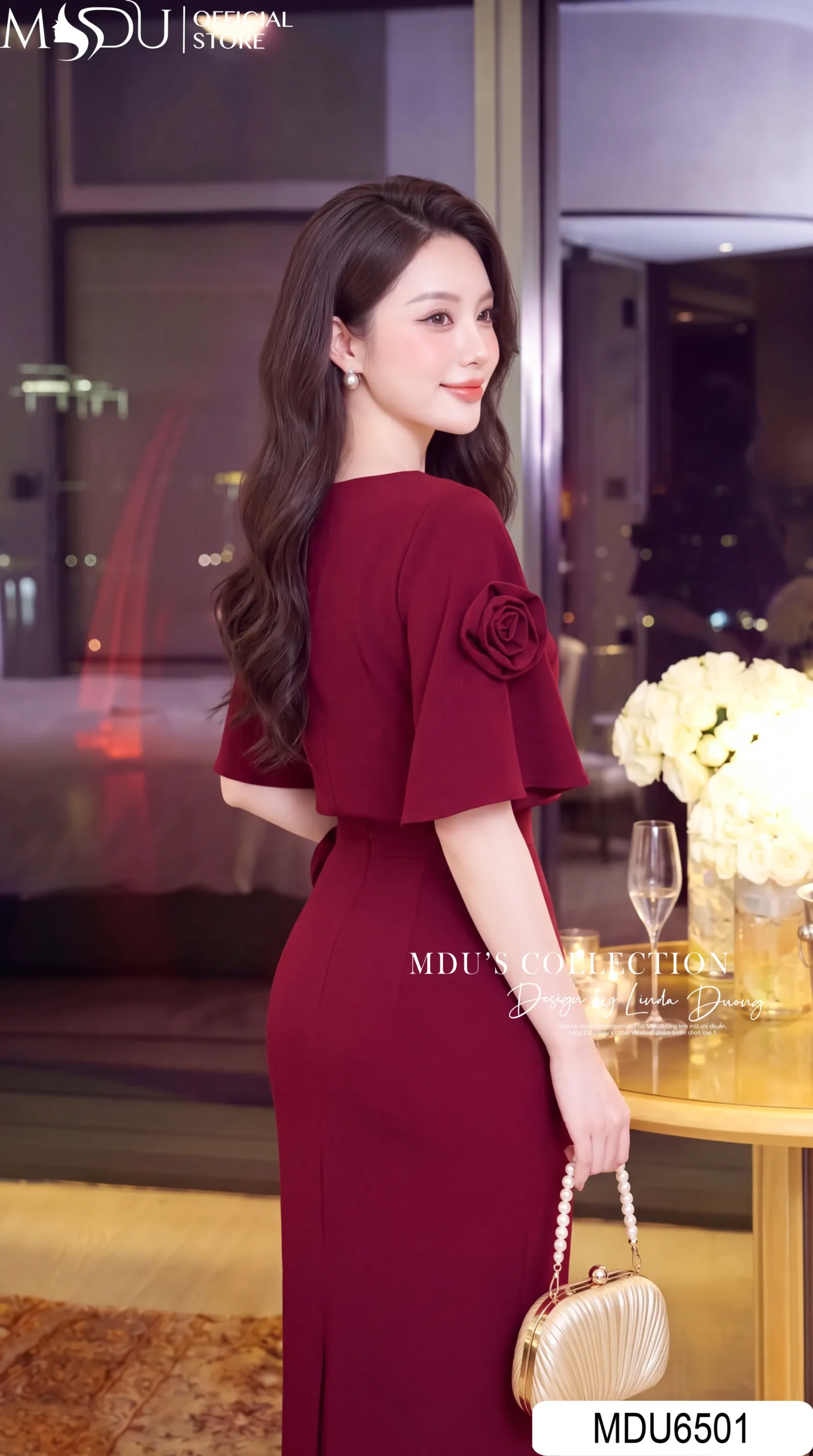 Set Thiết Kế MDU6501 – Lụa Ngọc Trai Đỏ Đô, Phối Hoa 3D Cuốn Thủ Công Sang Trọng 6 Set Thiết Kế MDU6501 – Lụa Ngọc Trai Đỏ Đô, Phối Hoa 3D Cuốn Thủ Công Sang Trọng - Ảnh 4