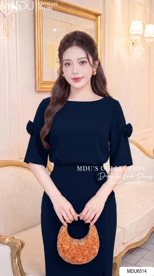 Alternative view of Set Thiết Kế MDU6514 – Lụa Ngọc Trai Xanh Navy, Phối Hoa 3D Cuốn Thủ Công